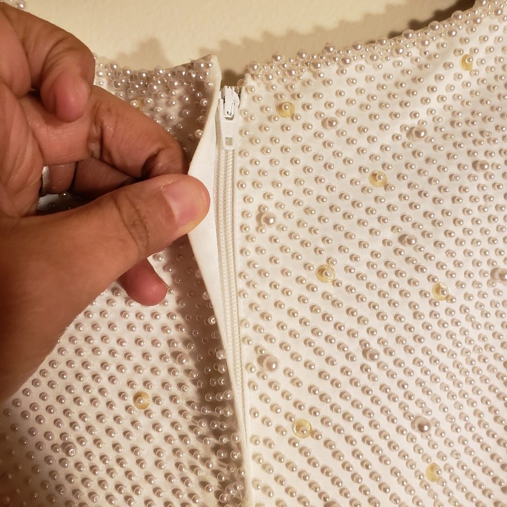 LILACS & PEARLS BEADED DRESS - Picture 9 of 16